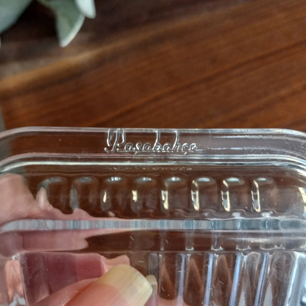 Vintage Pasabahce Glass Ribbed Refrigerator Dish with Lid - Picture 4 of 8